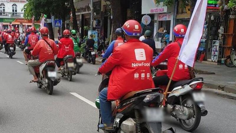 Now nói gì về việc hàng trăm shipper quây kín trụ sở công ty phản đối chính sách mới?