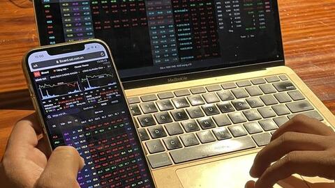 Cổ phiếu bất động sản đã được "giải cứu"?