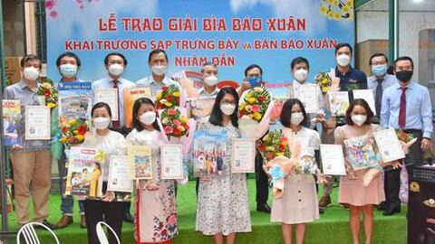 Lễ hội báo xuân TP HCM: Thiết thực, ý nghĩa
