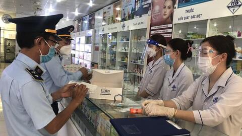 Đắk Lắk: Số ca mắc Covid-19 tăng mạnh, "cháy" kit test nhanh