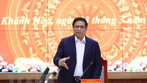 Thủ tướng: Xây dựng Trường Sa thành trung tâm kinh tế, văn hóa, xã hội trên biển