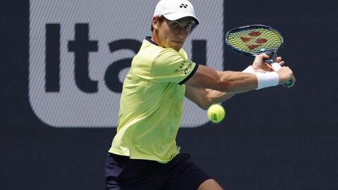 Tay vợt 18 tuổi vượt qua Nadal lần đầu đăng quang Giải Miami Masters
