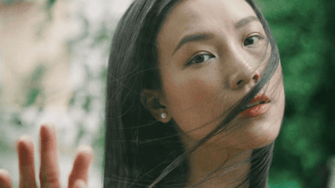 Á hậu Hoàng Oanh thăng hạng nhan sắc sau ly hôn chồng Tây: Vẻ đẹp nằm ở tinh thần lạc quan, tích cực