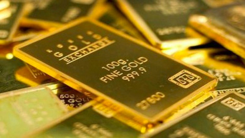 Giá vàng hôm nay biến động mạnh, vàng SJC siêu đắt đỏ