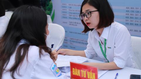 Bùng nổ thông tin tuyển sinh đại học năm 2022