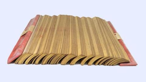 Bảo tồn để phát huy giá trị di sản chữ viết trên lá buông
