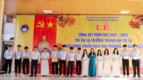 Hà Tĩnh: Ngôi trường luôn giữ vững tốp đầu mũi nhọn về chất lượng giáo dục