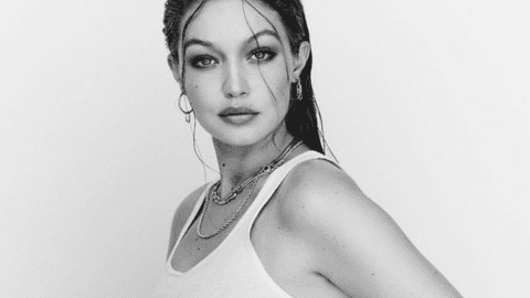 Nhan sắc rực rỡ của Rihanna, Angelina Jolie, Beyoncé... khi mang thai