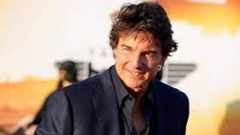 Tom Cruise phong độ mừng sinh nhật tuổi 60 tại Anh