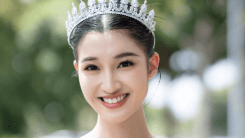 Á hậu Phương Nhi tiết lộ độc thân, nhưng "u mê" một nam ca sĩ đình đám