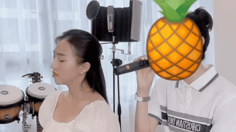 Hiền Hồ tái xuất nhạc Việt sau xì-căng-đan "anh em nương tựa"