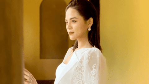 Thu Quỳnh "mix&match" đồ công sở cực chất: Màu sắc lẫn thiết kế đều cực tôn dáng lẫn da