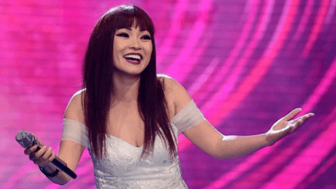 Ca sĩ Phương Thanh: "Tôi chưa đủ tiền nên phải cày show"