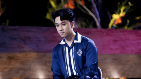 Phản ứng bất ngờ của Dương Edward khi bị gọi là ca sĩ 1 bài hit