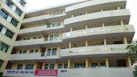 TP HCM: "Tuýt còi" một trường công lập tổ chức thi chứng chỉ AP