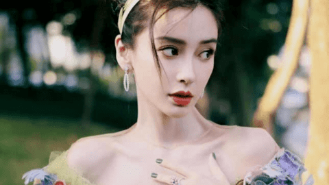 Angelababy lộ loạt dấu hiệu "hết hot" sau hơn 1 năm ly hôn Huỳnh Hiểu Minh, liệu vị trí hạng A có tiếp tục được giữ vững?