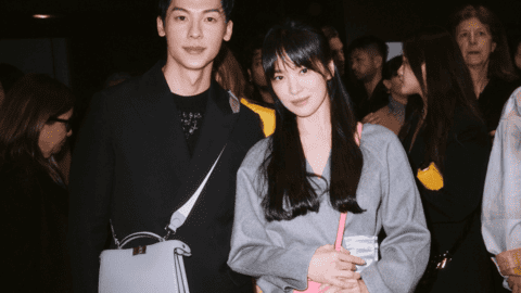 Loạt ảnh gấp đôi visual mùa Fashion Week 2023: Song Hye Kyo - Jeon Ji Hyun "lão hóa ngược" bên trai trẻ, Jennie bị thương vẫn sang, Lưu Diệc Phi gây sốc visual
