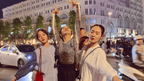 Chân dung người mẹ hiện đại, chịu ăn diện, chịu hưởng thụ của Phương Linh - Phương Ly