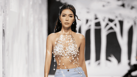 Chuyện gì đang xảy ra ở làng mốt khi Minh Tú đứng sau Tiểu Vy?