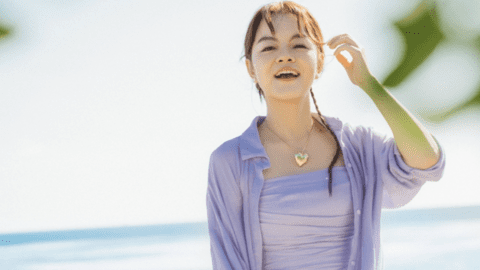 Âm nhạc Phạm Quỳnh Anh không còn buồn bã, không lối thoát