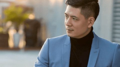 Cận cảnh siêu biệt thự của nam siêu mẫu vừa gây ngỡ ngàng với nhan sắc cam thường ở tuổi 42