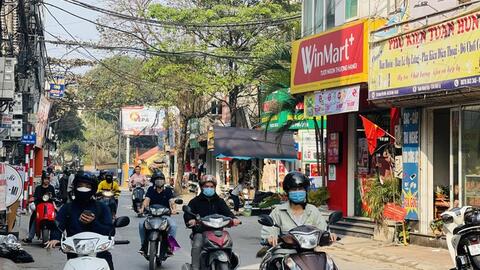 Hà Nội và Bắc Bộ vẫn duy trì thời tiết đặc trưng mùa Đông, miền Trung chuẩn bị đón đợt mưa lớn