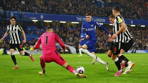 Chelsea đãi tiệc bàn thắng với Newcastle, fan vẫn hồi hộp