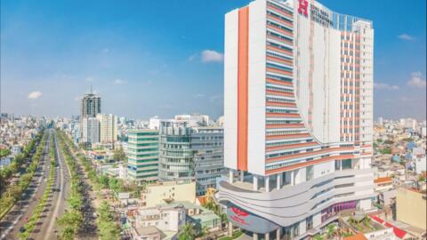 Nhiều trường đại học bị “tuýt còi” khi tự chủ mở ngành đào tạo