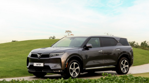 Xe siêu sang cũng không bằng VF 9, được chăm sóc như “chủ tịch”