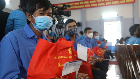 <a href="/van-hoa" title="Văn hóa" rel="dofollow">Văn hóa</a>