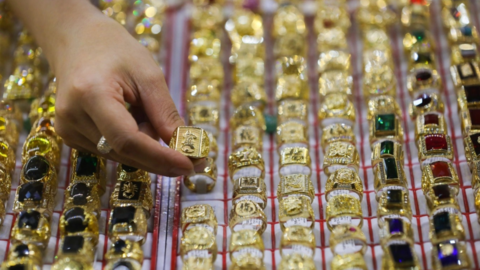 <a href="/tin-kinh-te" title="Tin kinh tế" rel="dofollow">Tin kinh tế</a>