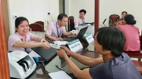 <a href="/van-hoa" title="Văn hóa" rel="dofollow">Văn hóa</a>