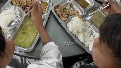 Đóng tiền "Nuôi em" nửa năm mới nhận mã, ít được cập nhật thông tin