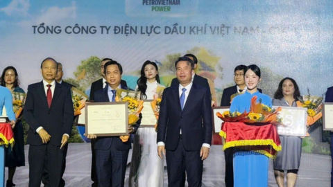 Pv Power Lần Thứ 6 Liên Tiếp Được Vinh Danh Trong Top 100 Doanh Nghiệp Bền Vững Việt Nam
