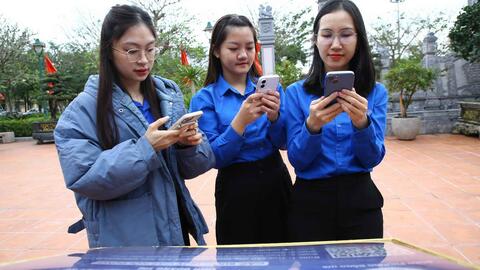 <a href="/so-hoa" title="Số hóa" rel="dofollow">Số hóa</a>