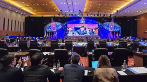 <a href="/tin-kinh-te" title="Tin kinh tế" rel="dofollow">Tin kinh tế</a>