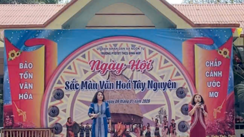 <a href="/van-hoa" title="Văn hóa" rel="dofollow">Văn hóa</a>