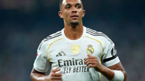 Tin chuyển nhượng cầu thủ hôm nay (26/1): Pep chốt cựu sao Liverpool