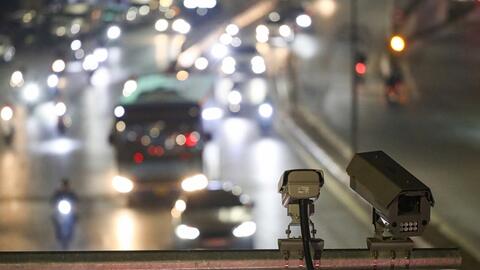 <a href="/so-hoa" title="Số hóa" rel="dofollow">Số hóa</a>