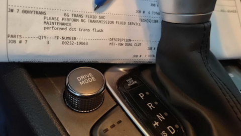 Súc rửa hộp số: Khi nào có lợi và khi nào gây hại cho xe?