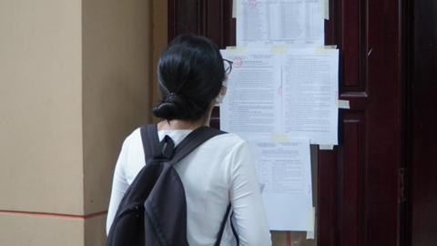 Giáo dục 24h: Thực hư thông tin nữ sinh ở TPHCM nhảy lầu do áp lực học tập
