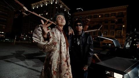 Báo Mỹ khen ngợi Sơn Tùng M-TP và Tyga tôn vinh văn hóa Việt với "Come my way"