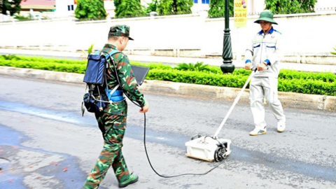 Dùng công nghệ radar hiện đại để quét, tìm hài cốt liệt sĩ ở Quảng Ngãi