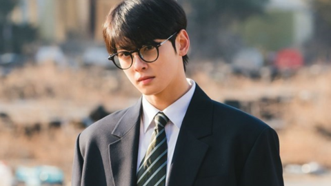 Cha Eun Woo cân nhắc trở lại sau ồn ào