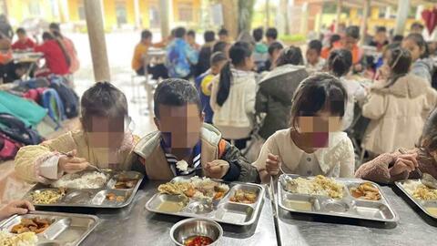 Hơn 2 tháng vào năm học mới, học sinh vùng khó ở Quảng Trị vẫn chưa được nhận gạo hỗ trợ