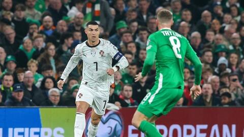 Bồ Đào Nha thua trận trong ngày Ronaldo nhận thẻ đỏ