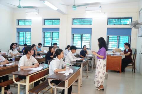 Hơn 39.000 thí sinh Nghệ An chính thức thi vào lớp 10 môn đầu tiên