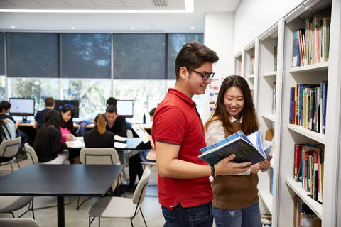 Phí visa du học Australia đạt 2 nghìn đô Úc