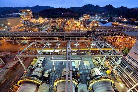 Masan High-Tech Materials: Lợi thế tài nguyên không che mờ rủi ro tài chính