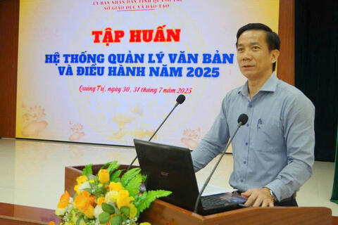 Tập huấn sử dụng phần mềm quản lý văn bản cho hơn 250 cán bộ, nhân viên giáo dục